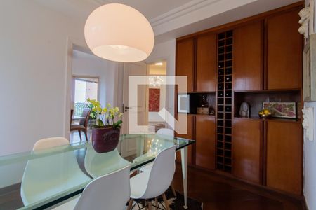 Apartamento à venda com 270m², 4 quartos e 4 vagasSala de Jantar 2