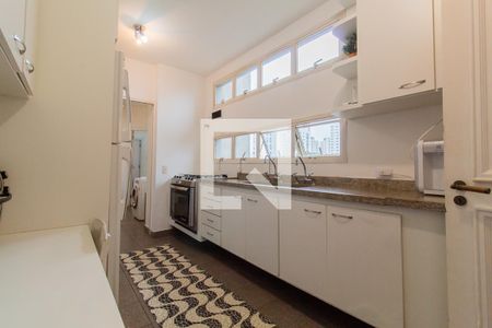 Apartamento à venda com 270m², 4 quartos e 4 vagasCozinha