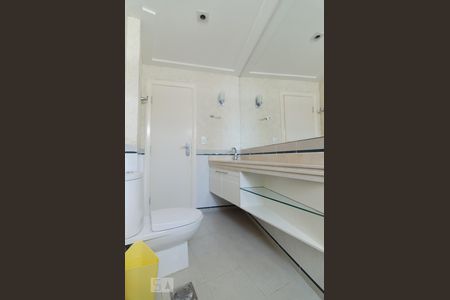 Apartamento para alugar com 56m², 1 quarto e 1 vagaSuíte