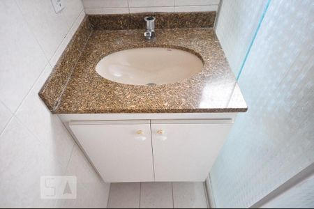detalhe do banheiro de apartamento à venda com 2 quartos, 60m² em Vila Progredior, São Paulo