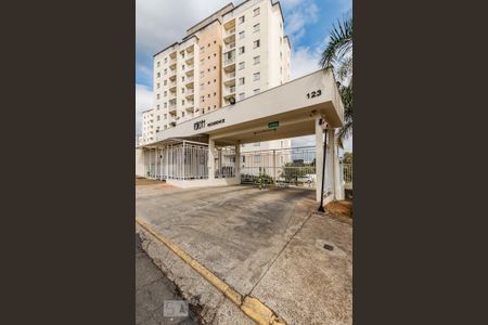 Apartamento para alugar com 63m², 2 quartos e 1 vaga Apartamento para alugar com 63m², 2 quartos e 1 vagaFachada
