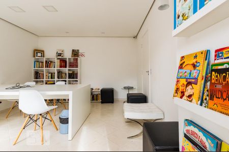 Apartamento para alugar com 63m², 2 quartos e 1 vaga Apartamento para alugar com 63m², 2 quartos e 1 vagaÁrea Comum - Biblioteca