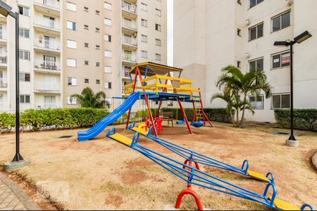 Apartamento para alugar com 63m², 2 quartos e 1 vaga Apartamento para alugar com 63m², 2 quartos e 1 vagaÁrea Comum - Playground