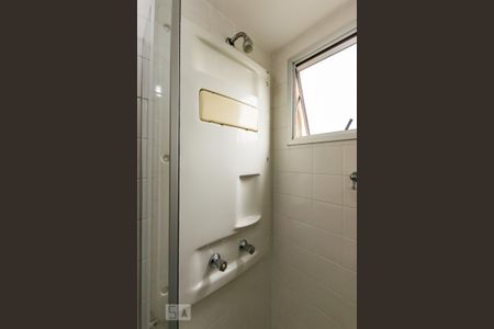 Banheiro de apartamento para alugar com 2 quartos, 63m² em Parque Brasília, Campinas
