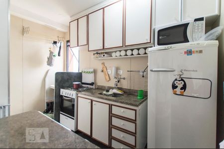 Cozinha de apartamento à venda com 1 quarto, 45m² em Santa Cecília, São Paulo