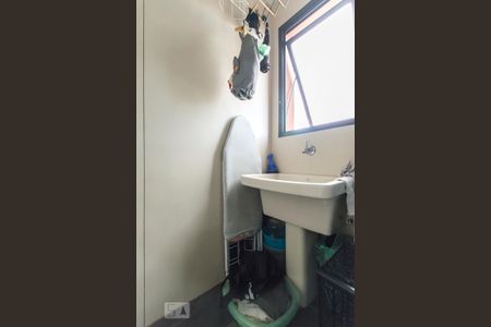Apartamento à venda com 45m², 1 quarto e 1 vaga Apartamento à venda com 45m², 1 quarto e 1 vagaÁrea de serviço