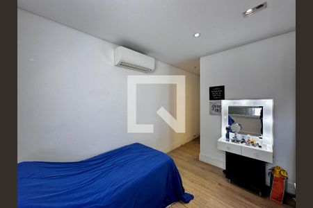 Casa de condomínio à venda com 399m², 4 quartos e 5 vagasSuíte 4