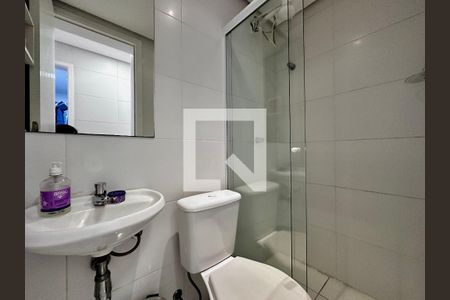 Casa de condomínio à venda com 399m², 4 quartos e 5 vagasBanheiro de Serviço