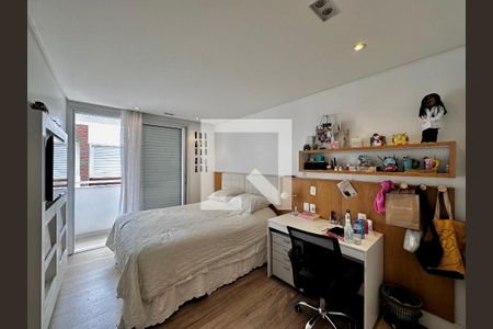 Casa de condomínio à venda com 399m², 4 quartos e 5 vagasSuíte 3