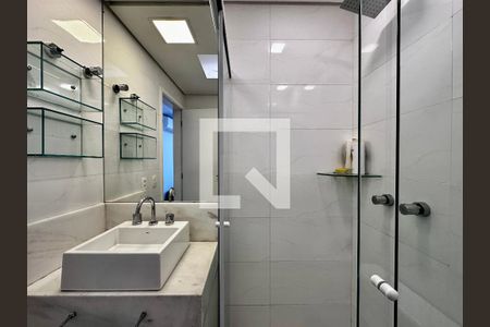 Casa de condomínio à venda com 399m², 4 quartos e 5 vagasBanheiro Suíte 3