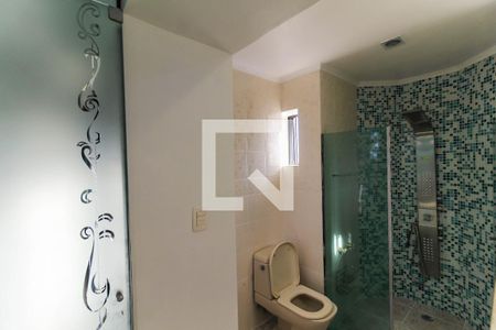 Apartamento à venda com 490m², 4 quartos e 3 vagas Apartamento à venda com 490m², 4 quartos e 3 vagasBanheiro Da Suíte