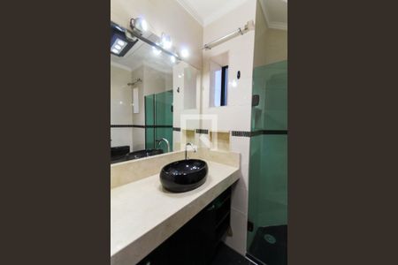 Apartamento à venda com 490m², 4 quartos e 3 vagas Apartamento à venda com 490m², 4 quartos e 3 vagasBanheiro Social