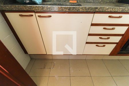 Apartamento à venda com 490m², 4 quartos e 3 vagas Apartamento à venda com 490m², 4 quartos e 3 vagasCozinha Cobertura