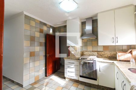 Apartamento à venda com 490m², 4 quartos e 3 vagas Apartamento à venda com 490m², 4 quartos e 3 vagasCozinha