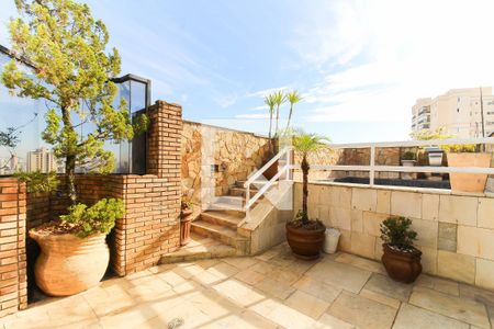 Apartamento à venda com 490m², 4 quartos e 3 vagas Apartamento à venda com 490m², 4 quartos e 3 vagasCobertura Área Externa