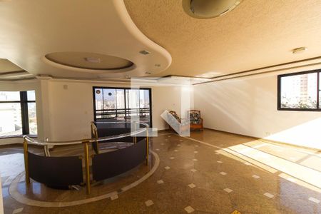 Apartamento à venda com 490m², 4 quartos e 3 vagas Apartamento à venda com 490m², 4 quartos e 3 vagasSala Cobertura