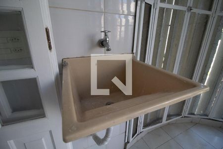 Apartamento para alugar com 108m², 3 quartos e 1 vaga Apartamento para alugar com 108m², 3 quartos e 1 vagaÁrea de serviço