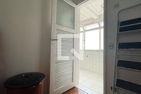 Apartamento à venda com 95m², 3 quartos e sem vagaÁrea de Serviço