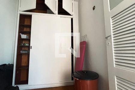 Apartamento à venda com 95m², 3 quartos e sem vagaÁrea de Serviço