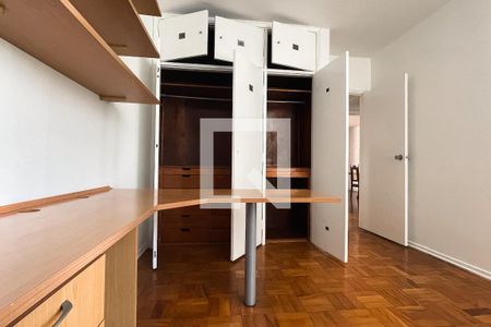 Apartamento à venda com 95m², 3 quartos e sem vagaQuarto