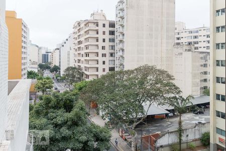 Apartamento à venda com 65m², 2 quartos e sem vagaVista