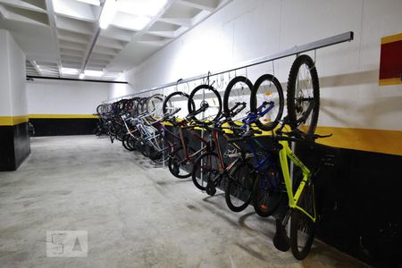 Apartamento para alugar com 70m², 2 quartos e 2 vagasBicicletário