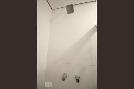 Apartamento para alugar com 70m², 2 quartos e 2 vagasChuveiro