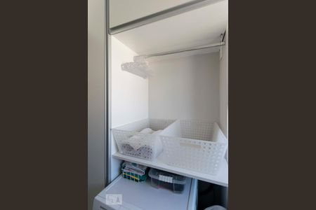 Apartamento à venda com 68m², 2 quartos e 1 vagaLavanderia (Armários)