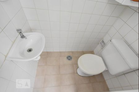 Apartamento para alugar com 70m², 2 quartos e 1 vagaBanheiro de Serviços