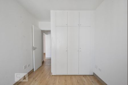 Vista Quarto 01 de apartamento para alugar com 2 quartos, 70m² em Brooklin Novo, São Paulo