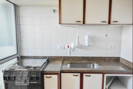 Apartamento para alugar com 70m², 2 quartos e 1 vagaCozinha