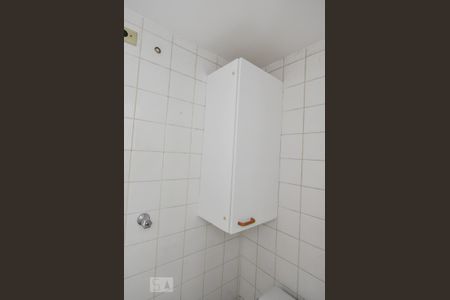 Banheiro de Serviços de apartamento para alugar com 2 quartos, 70m² em Brooklin Novo, São Paulo