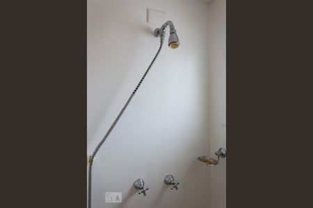 Apartamento para alugar com 167m², 4 quartos e 2 vagas Apartamento para alugar com 167m², 4 quartos e 2 vagasBanheiro da suíte 2