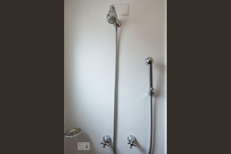 Apartamento para alugar com 167m², 4 quartos e 2 vagas Apartamento para alugar com 167m², 4 quartos e 2 vagasBanheiro da suíte 1