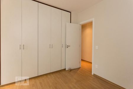 Apartamento para alugar com 167m², 4 quartos e 2 vagas Apartamento para alugar com 167m², 4 quartos e 2 vagasSuíte 2