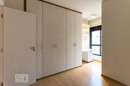 Apartamento para alugar com 167m², 4 quartos e 2 vagas Apartamento para alugar com 167m², 4 quartos e 2 vagasSuíte 1