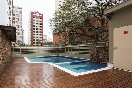 Apartamento para alugar com 167m², 4 quartos e 2 vagas Apartamento para alugar com 167m², 4 quartos e 2 vagasPiscina