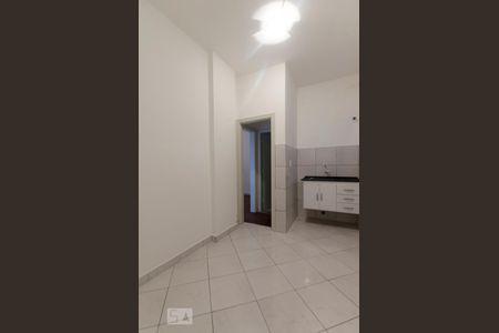 Apartamento à venda com 58m², 1 quarto e sem vagaCozinha