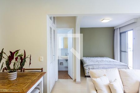 Sala/Quarto de kitnet/studio à venda com 1 quarto, 47m² em Indianópolis, São Paulo