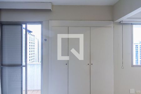 Sala/Quarto de kitnet/studio à venda com 1 quarto, 47m² em Indianópolis, São Paulo
