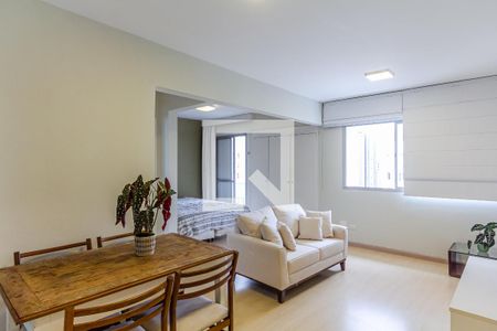 Sala/Quarto de kitnet/studio à venda com 1 quarto, 47m² em Indianópolis, São Paulo