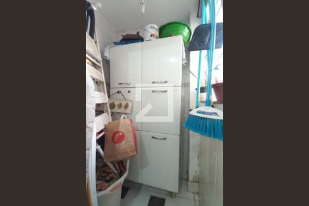 Apartamento à venda com 84m², 2 quartos e sem vagaDespensa 