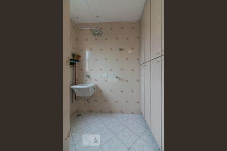 Área de serviço de apartamento para alugar com 2 quartos, 76m² em Baeta Neves, São Bernardo do Campo