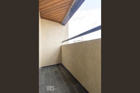 Varanda de apartamento para alugar com 2 quartos, 70m² em Vila Ipojuca, São Paulo