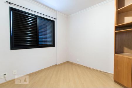Quarto de apartamento para alugar com 2 quartos, 70m² em Vila Ipojuca, São Paulo