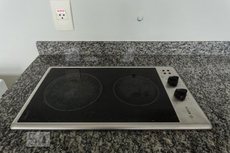 Cozinha de apartamento para alugar com 1 quarto, 50m² em Indianópolis, São Paulo