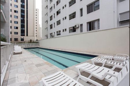 Apartamento para alugar com 50m², 1 quarto e 1 vaga Apartamento para alugar com 50m², 1 quarto e 1 vagaPiscina
