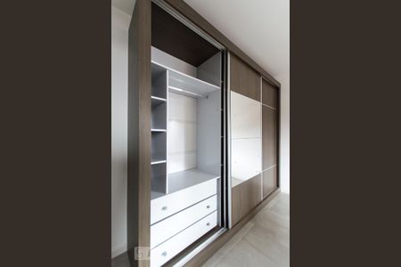 Suíte de apartamento à venda com 2 quartos, 63m² em Lapa, São Paulo