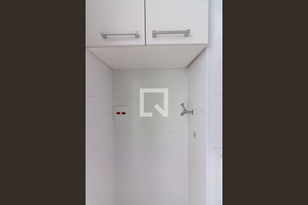 Apartamento para alugar com 67m², 2 quartos e 1 vagaÁrea de Serviço 