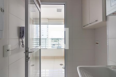 Apartamento para alugar com 67m², 2 quartos e 1 vagaÁrea de Serviço 
